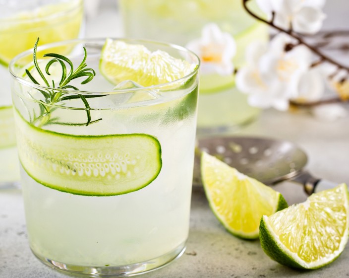 20 Festive Cocktail Ideas For A Perfect Easter Brunch