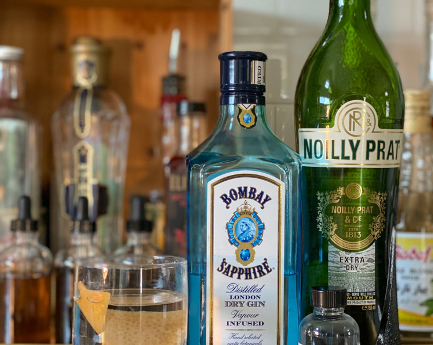 Violet 50/50 Martini Recipe | MixLab