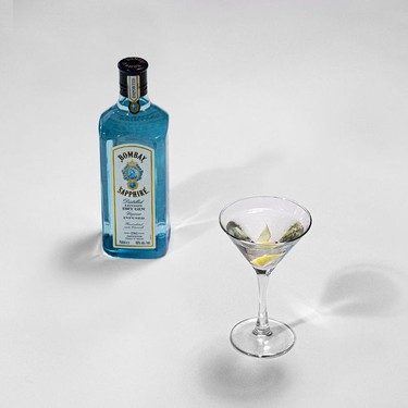 Dry Martini Recipe | MixLab
