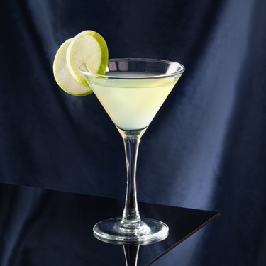 Appletini Recipe | MixLab